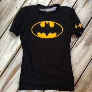 Under Armour Youth Batman fitted shirt